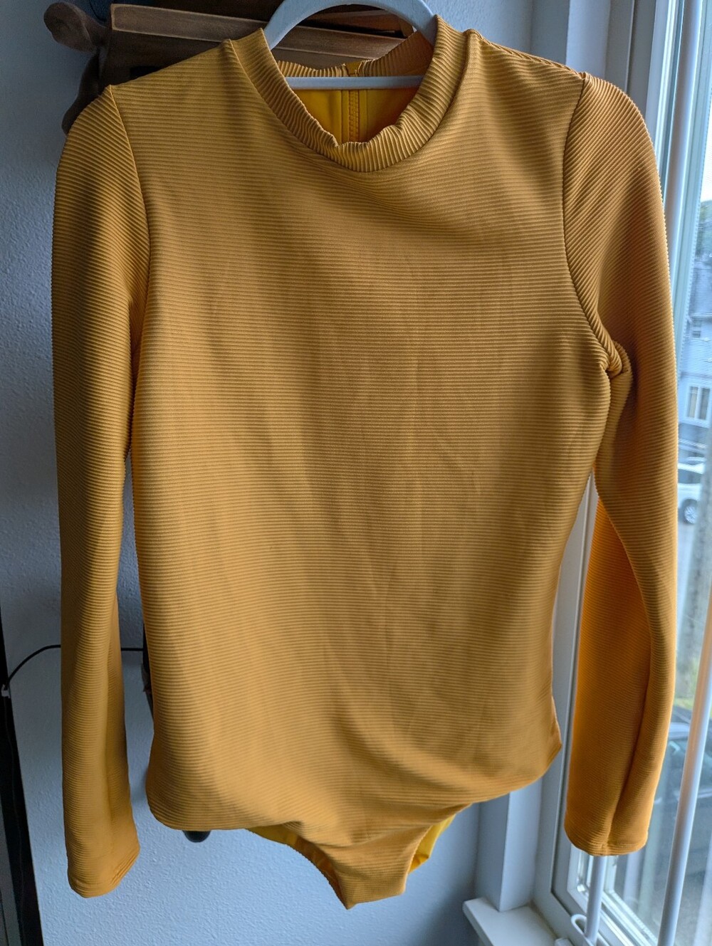 NWT Of One Sea Yellow Ribbed Long Sleeve One Piece Swimsuit Rash Guard Size L